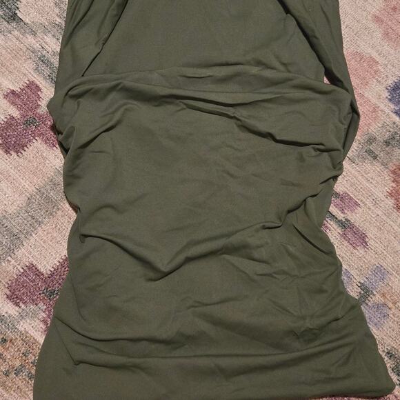 Aritzia Contour Tank in Olive Green - Picture 5 of 5